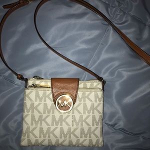 White/ Cream Michael Kors Cross Body